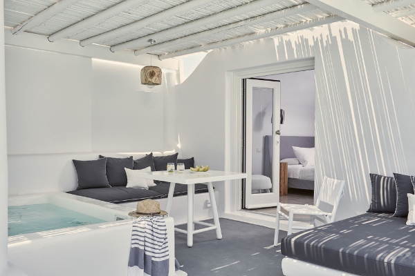 Anemos Beach Lounge Hotel